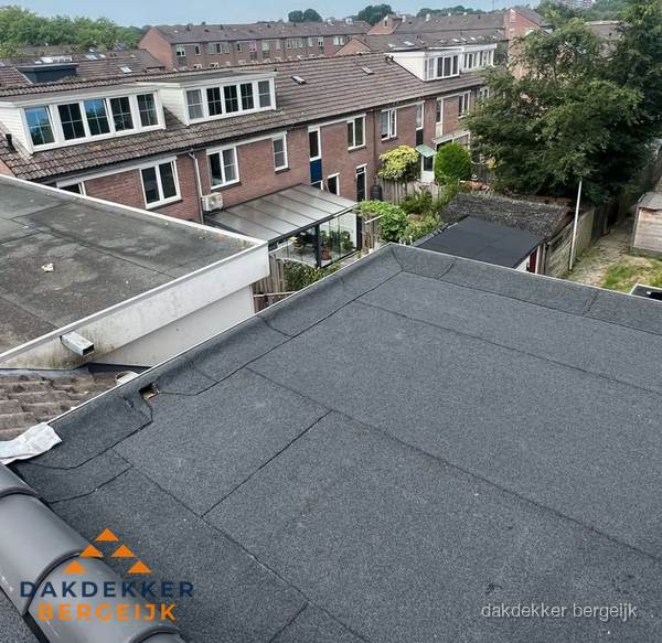 Dakinspectie plat dak aanbouw in Bergeijk